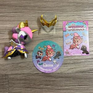 Tokidoki Masquerade Unicorno Golden Echo